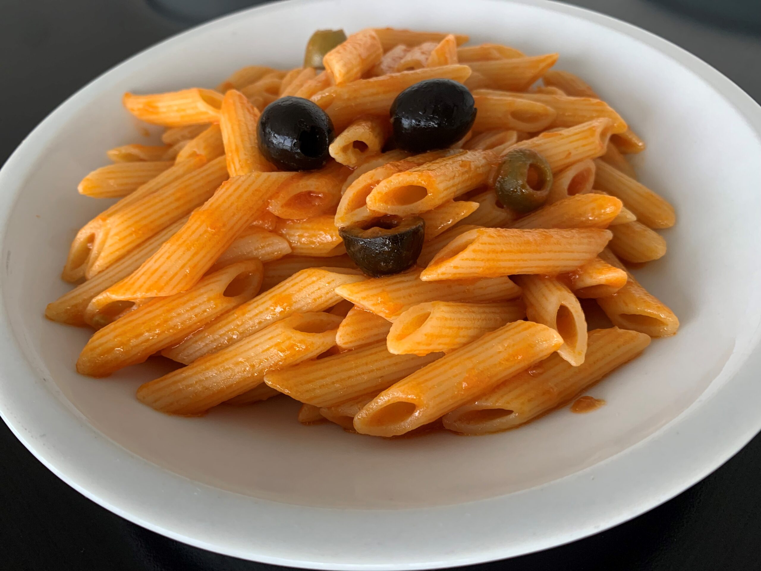 Mezze penne alla puttanesca (1)