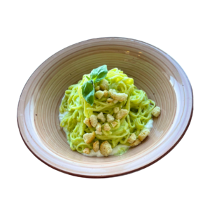 Tagliolini con pesto di zucchine su letto di burrata (1-7-9)